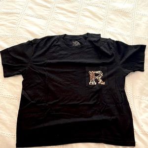 Black chest pocket tee, leopard R. Brand: Time and Tru